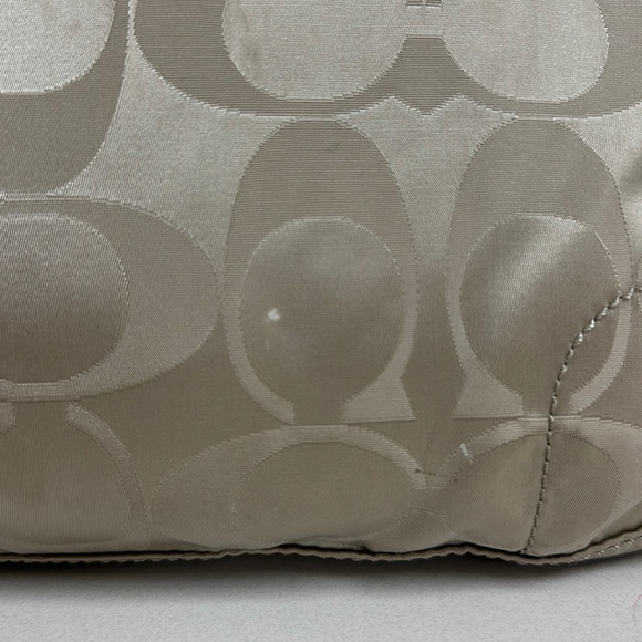 SOLD🔥🔥🔥Coach Signature Nylon Tote Bag - Picture 12 of 16